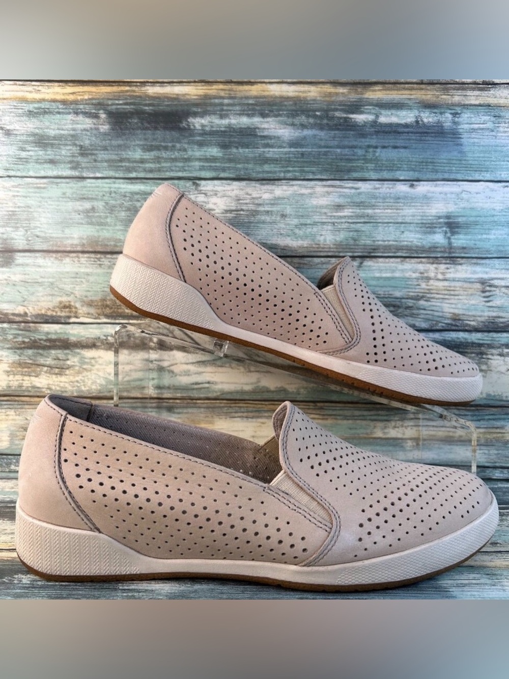 Dansko Odina Shoes Womens 8.5-9 EU 39 Beige Suede Slip On Wedge Comfort Loafers